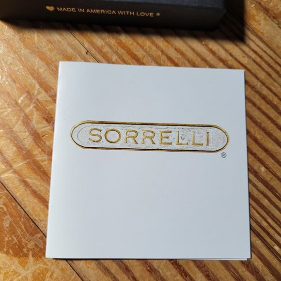 Alex and Ani Bangle Love Bracelet & Sorrelli Riveting Romance Cuff Bracelet Set - Picture 3 of 3